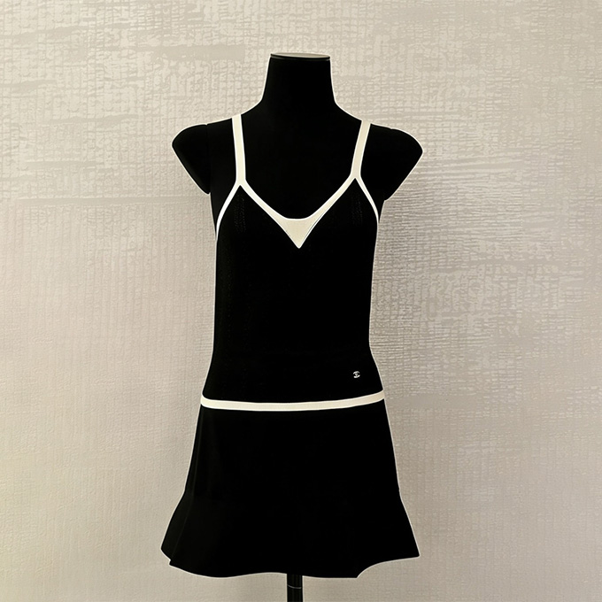 9A+ quality chanel knit camisole & mini skirt